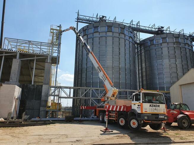 Ładowarka teleskopowa obrotowa MERLO ROTO 40.25 dźwig żuraw