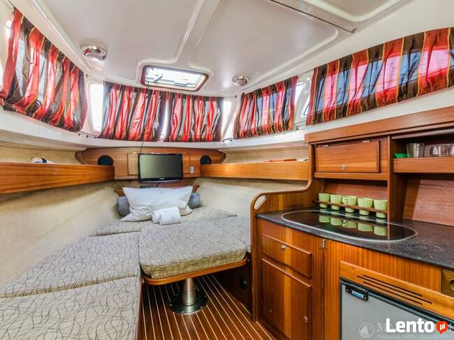 Wynajem łodzi motorowych , hauseboat bez uprawnień