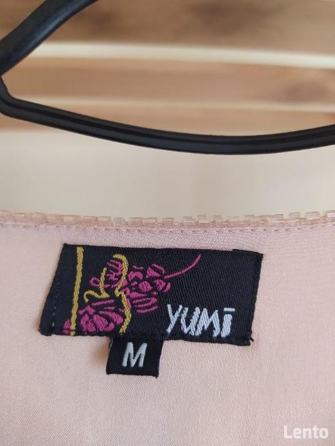 Pudrowa sukienka z cekinami i koralikami :)