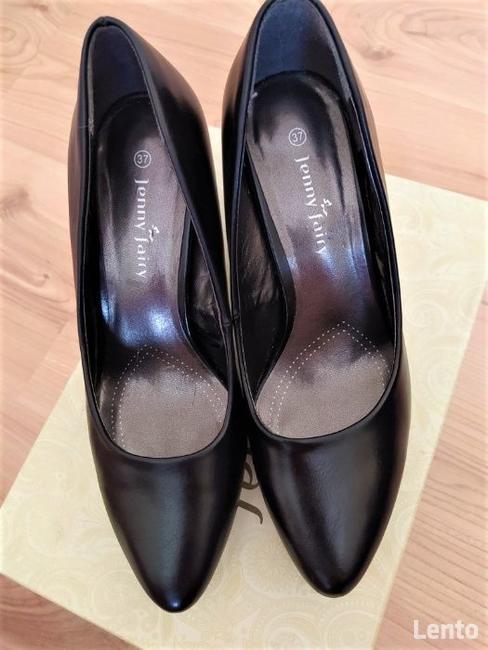 Czarne, eleganckie czółenka:)