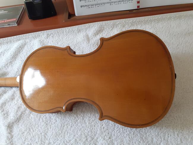 skrzypce lutnicze połówki wykonane w Lubinie Legnickim rok