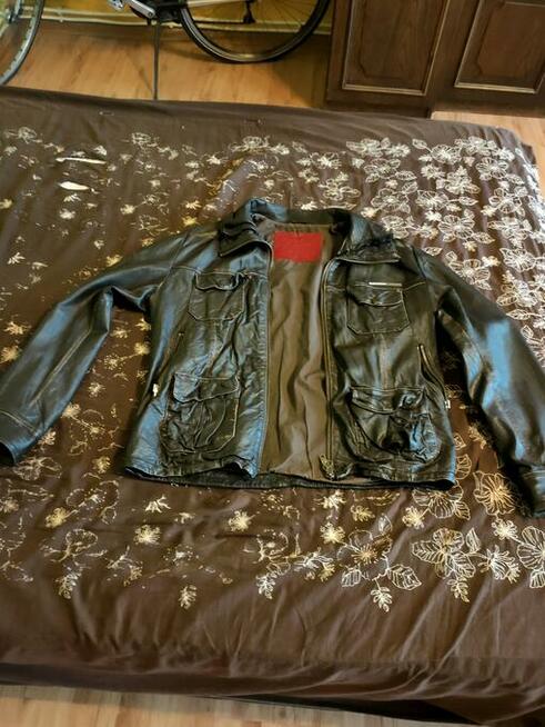 Sprzedam kurtkę skórzaną Super Dry rozmiar M