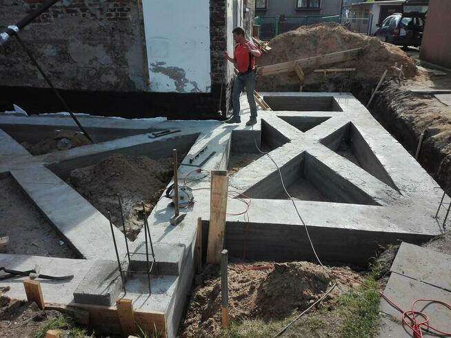 Płyty fundamentowe, budowa domów