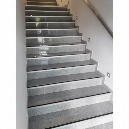 Schody Granitowe Polerowane Bianco Cristal 150x33x2