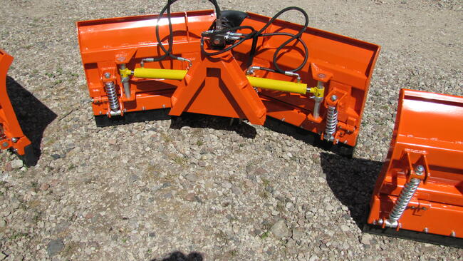 Pług do śniegu traktor traktorek Kubota Yanmar Iseki MItsubi