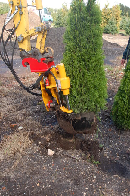 Przesadzarka – przystawka do wykopywania drzew KLR 300 ST