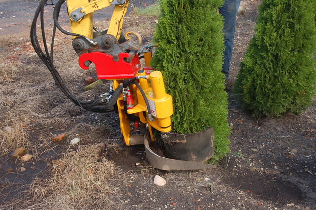 Przesadzarka – przystawka do wykopywania drzew KLR 300 ST