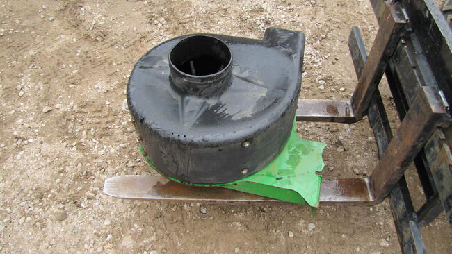 Turbina traktor John Deere 1565