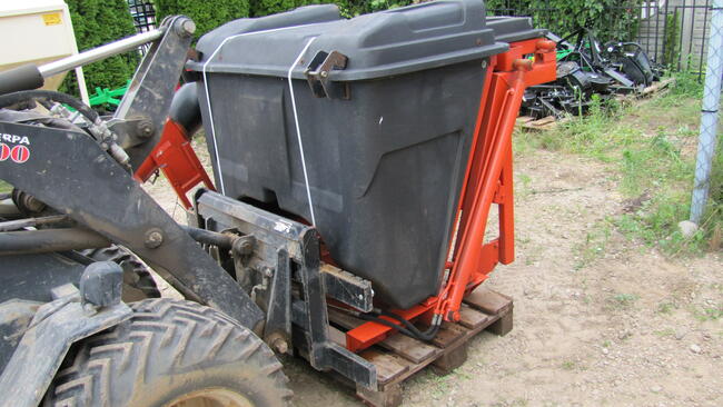 Kosz do traktora kosiarki Kubota z turbiną