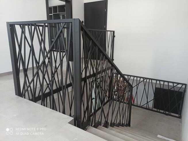 Ogrodzenia aluminiowe, malowanie proszkowe balustrady