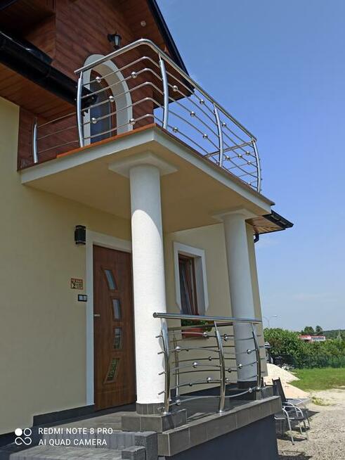 Ogrodzenia aluminiowe, malowanie proszkowe balustrady