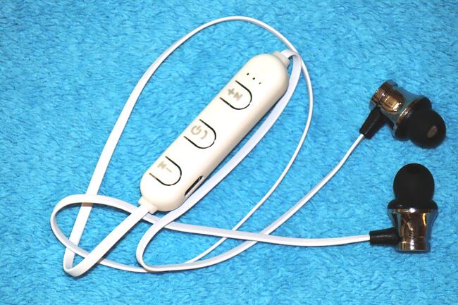 Słuchawki sportowe bluetooth bezprzewodowe Athlete Sport