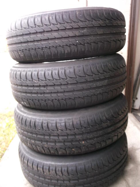 Felgi aluminiowe z oponami w bardzo dobrym stanie. 175x65x14