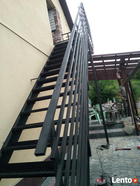 Balustrady balkonowe, ogrodzenia, konstrukcje stalowe itp