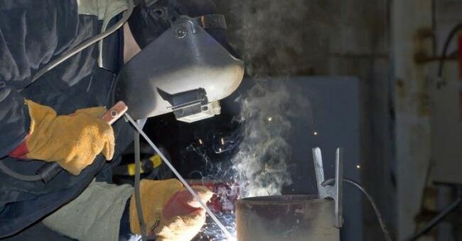 SPAWACZ ŚLUSARZ U KLIENTA WROCŁAW - SPAWANIE STAL CZARNA STA