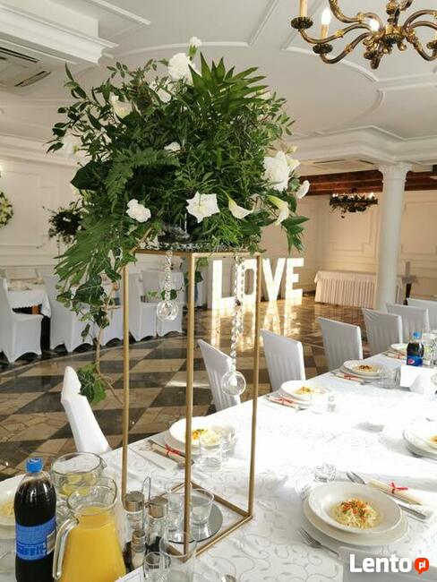 Złote metalowe koło ścianka wynajem wypożyczalnia dekoracji