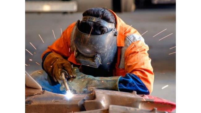 SPAWACZ ŚLUSARZ U KLIENTA WROCŁAW - SPAWANIE STAL CZARNA STA