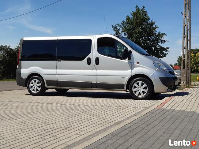 Wynajem BUSa transport osób rozwożenie gości kierowca WESELE