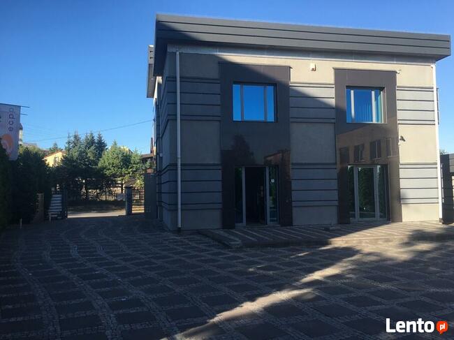 Budynek biurowy na sprzedaż w centrum Starachowic