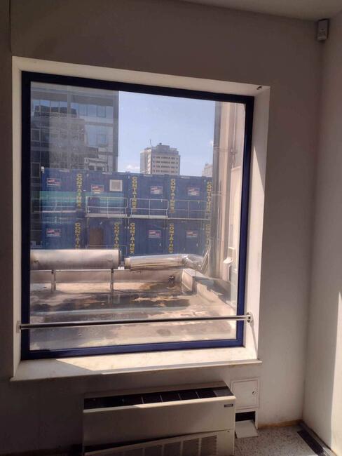 Witryna aluminiowa okno 170 x 200 cm 1700 x 2000 mm