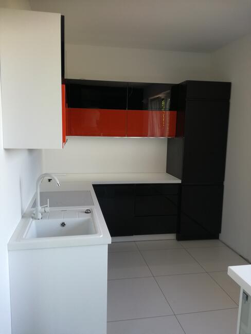 Meble łazienkowe, szafy, meble kuchenne