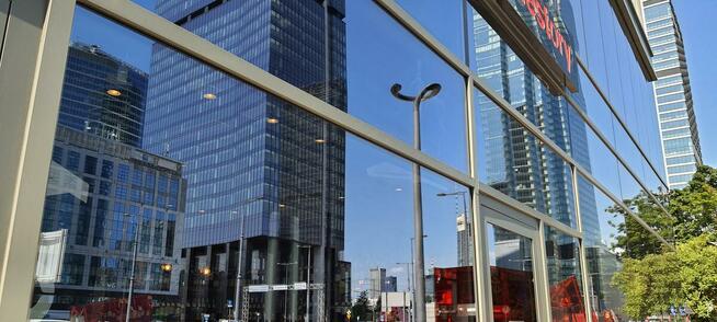 MYCIE OKIEN I WITRYN SKLEPOWYCH