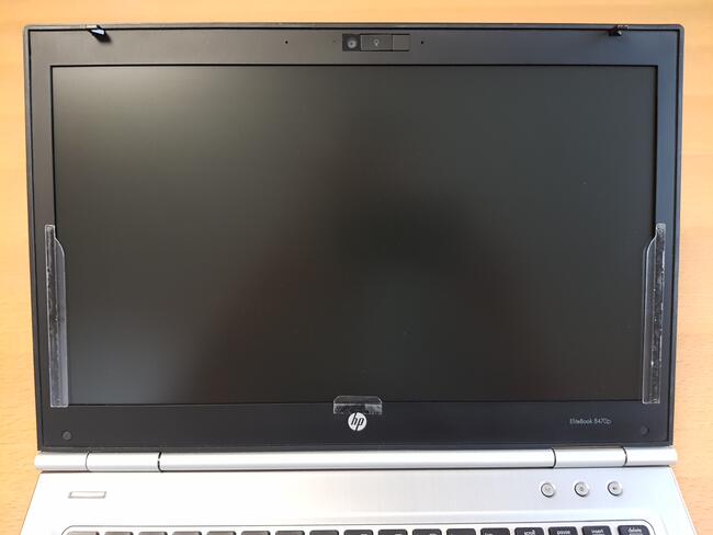 HP EliteBook 8470p i5 2.6 GHz, 8GB RAM, 320GB HDD, W10, DVD