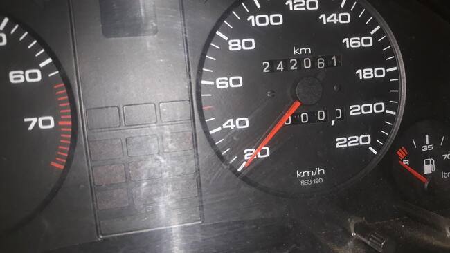 sprzedam Audi 80 B3 benzyna