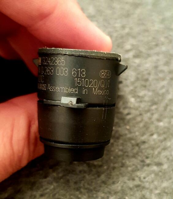 Czujnik parkowania Bosch Opel Zafira B, Insignia czarny, biały