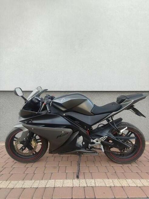 Yamaha yzf r125