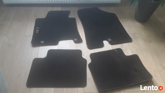 dywaniki do samochodu