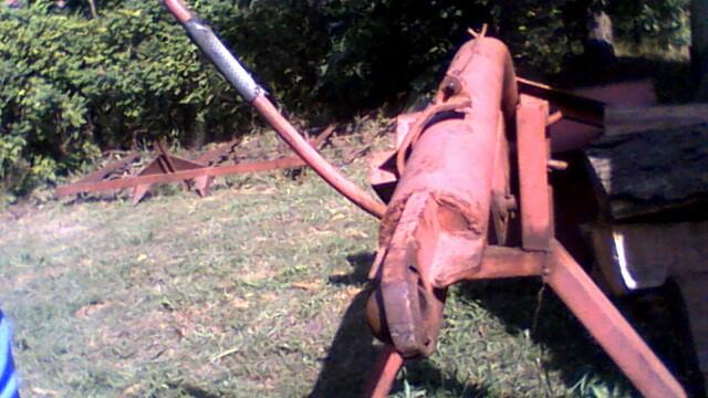 ładowacz na tył ciągnika