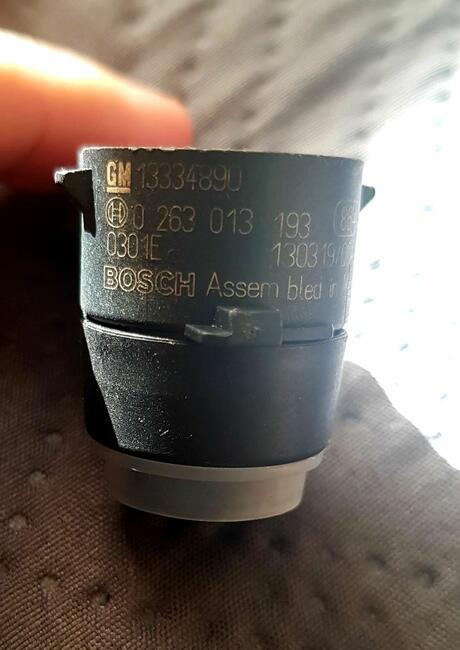 Czujnik parkowania Bosch brązowy Opel Zafira C Astra J