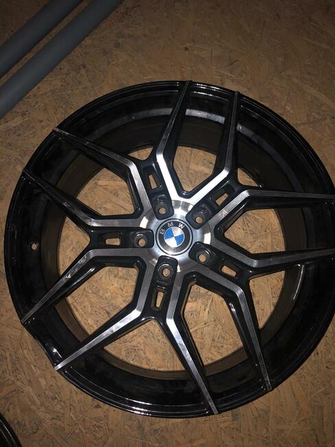 FELGI KOMPLET 20 5x120 BMW Aluminium-2 felgi uszkodzone