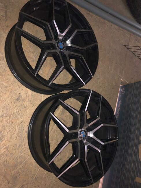 FELGI KOMPLET 20 5x120 BMW Aluminium-2 felgi uszkodzone