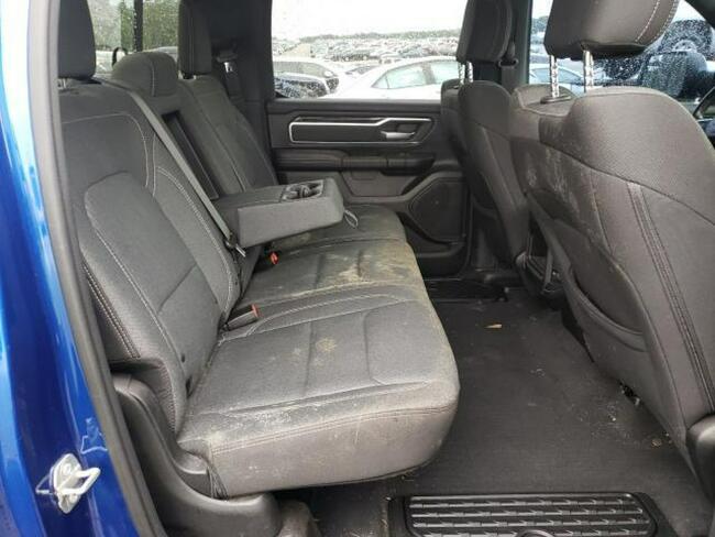 Dodge RAM 2019, 5.7L, Big Horn, porysowany lakier