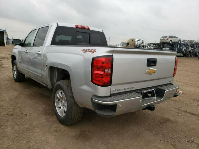 Chevrolet Silverado 2018, 5.3L, K1500, porysowany lakier