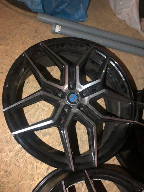 FELGI KOMPLET 20 5x120 BMW Aluminium-2 felgi uszkodzone