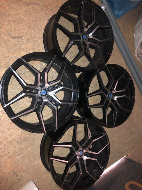 FELGI KOMPLET 20 5x120 BMW Aluminium-2 felgi uszkodzone