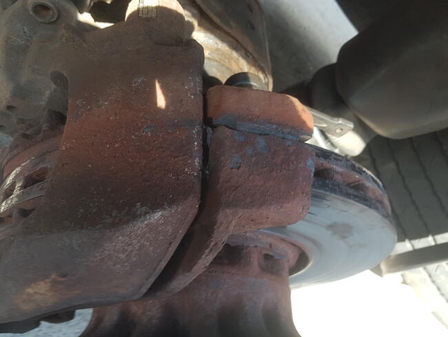 MOBILNA NAPRAWA I REGENERACJA GWINTÓW CZOPÓW OSI SAF SCHMITZ