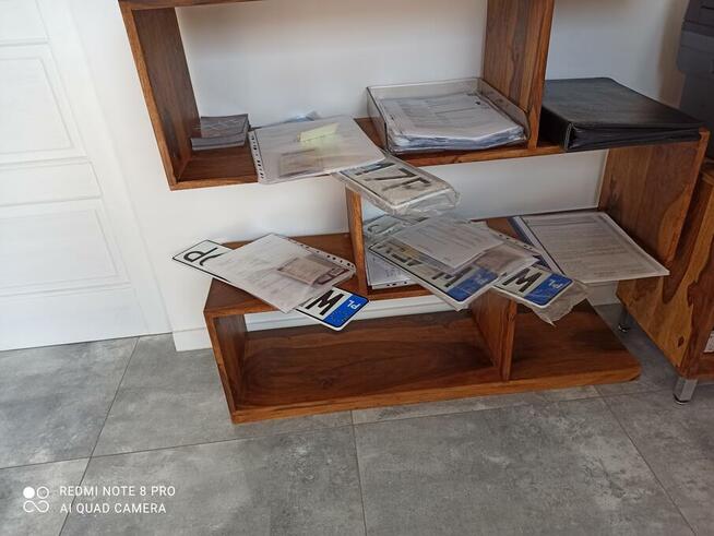 Usługi rejestracji pojazdów oferuje firma Bez Kolejki WWL