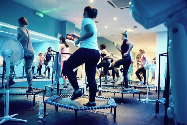 Fitness na trampolinie - zajęcia indywidualne. Odchudzanie