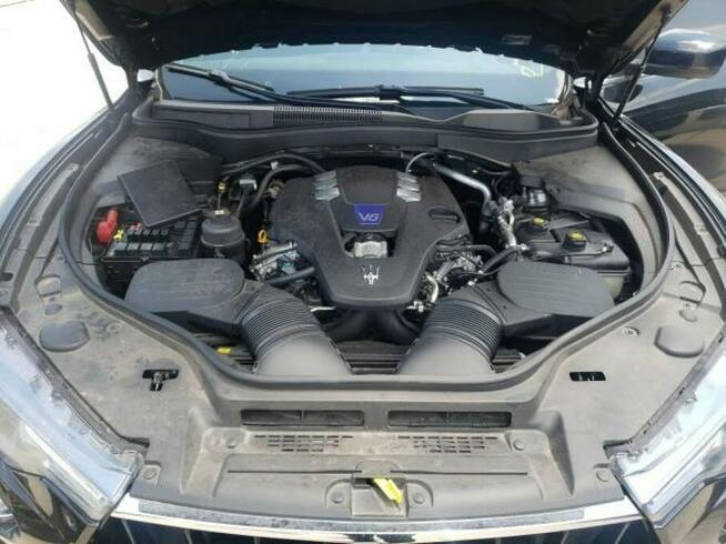Maserati Levante S, 2017, 3.0L, po gradobiciu