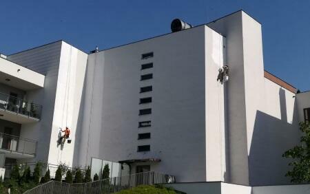 Prace wysokościowe Usługi Alpinistyczne Alpinista