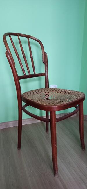 Krzesła gięte typu Thonet z plecionką. 2 szt.