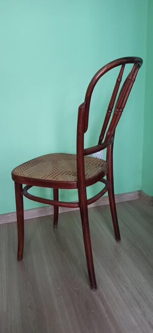 Krzesła gięte typu Thonet z plecionką. 2 szt.
