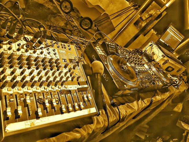 Doświadczenie ponad 15 lat Oprawa Muzyczna Imprez Dj.Ejsy