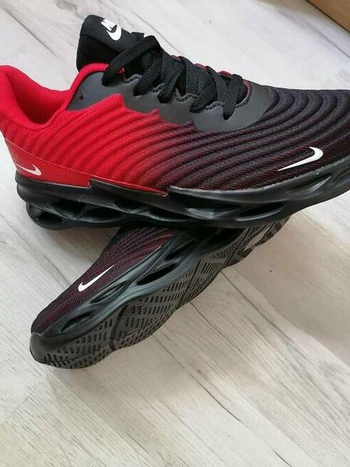 Nike czerwono-czarne