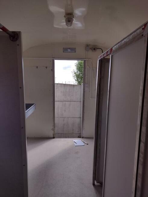 Barakowóz sanitarny