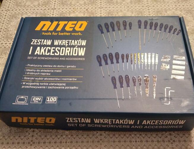 Zestaw wkrętaków iakcesoriów
